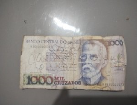 Nota de 1000 cruzados.